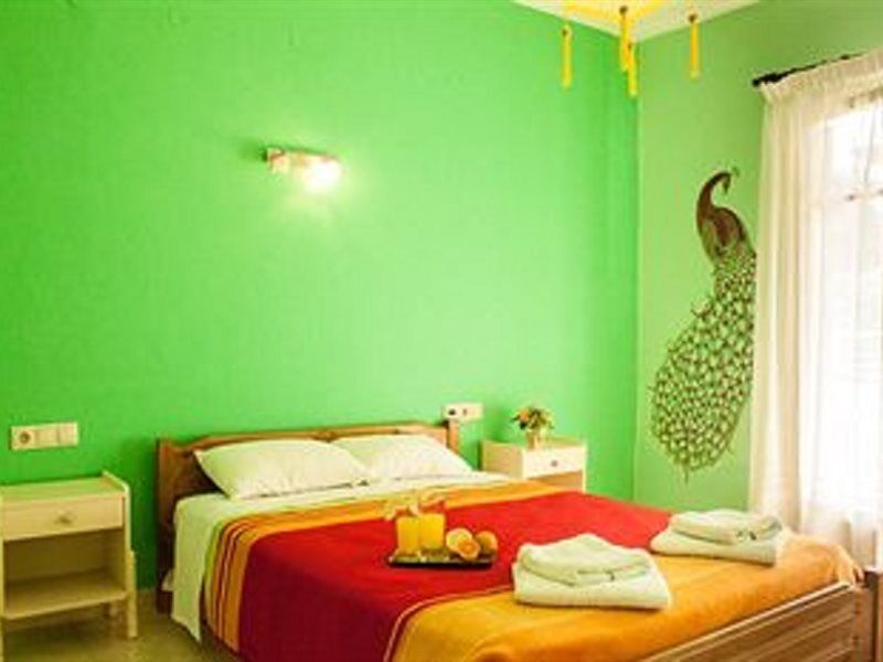 Bella Vista Beach Hotel And Studios Беницес Екстериор снимка